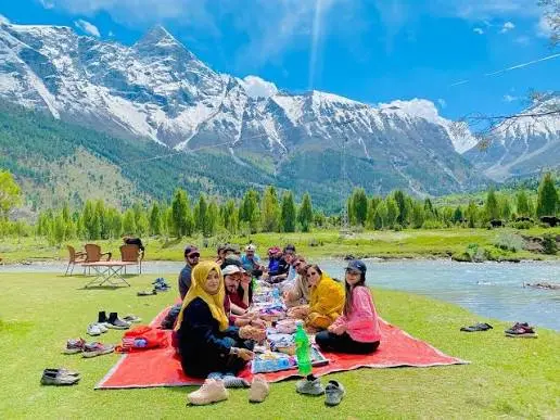 Title: Basho Valley Skardu: How to Reach It by 4x4 (2026-27). Description: Basho Valley is about 45 km from Skardu. Check the bridge, the 4x4 track, camping and the best months, then ask us for a custom Baltistan plan.