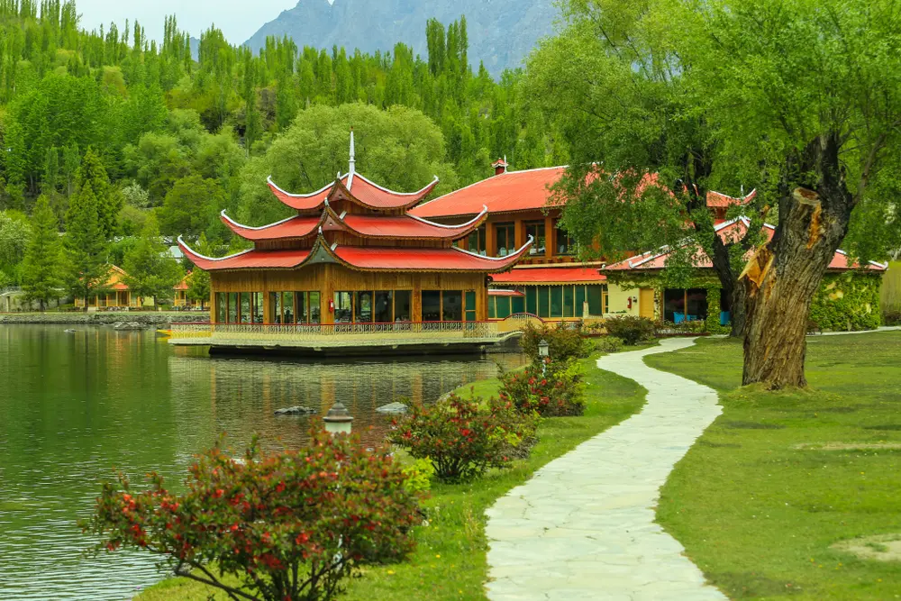 Shangrila Resort Skardu (Lower Kachura Lake) Guide 2026 Desc: Get to Shangrila Resort Skardu in 30-40 minutes from the city. See boating, the pagoda, cottages and Upper Kachura. Ask us for a custom Skardu plan.